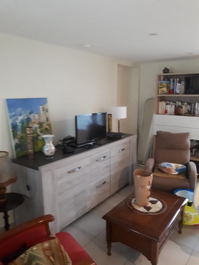 Les Ecureuils Bourguignons Apartment Montchanin Ngoại thất bức ảnh