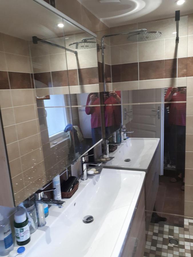 Les Ecureuils Bourguignons Apartment Montchanin Ngoại thất bức ảnh