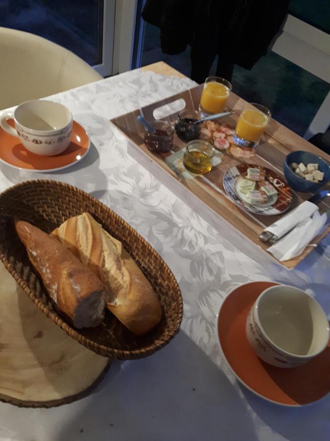 Les Ecureuils Bourguignons Apartment Montchanin Ngoại thất bức ảnh